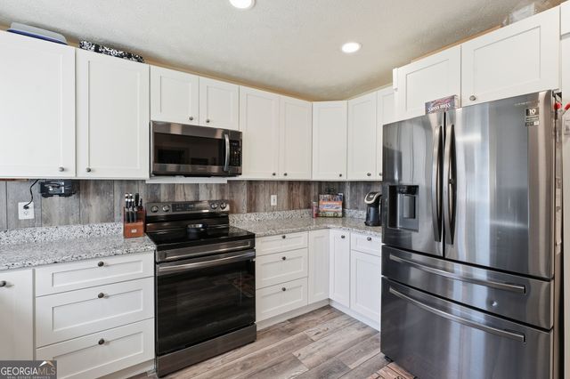 50 Giles Drive, Mcdonough, GA 30252