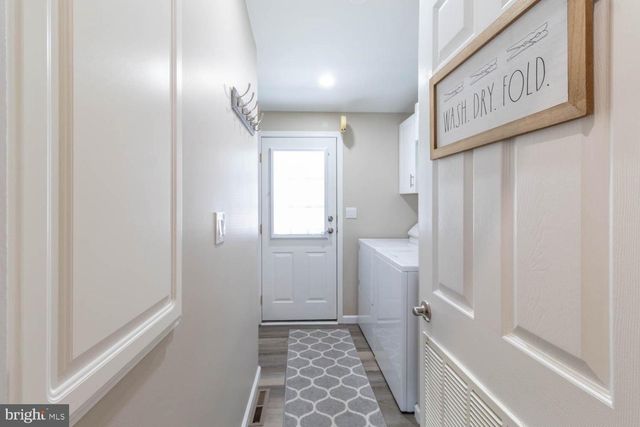 559 SPRING MEADOW CIR, New Hope, PA 18938