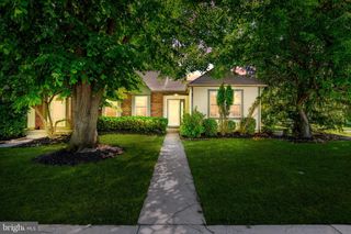 58 BEACON PL, Robbinsville, NJ 08691