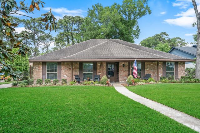 10710 Idlebrook Drive, Houston, TX 77070