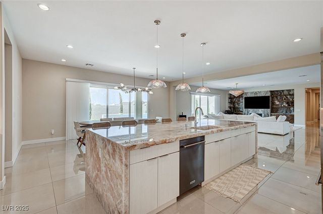 7590 Sky Horse Avenue, Las Vegas, NV 89113