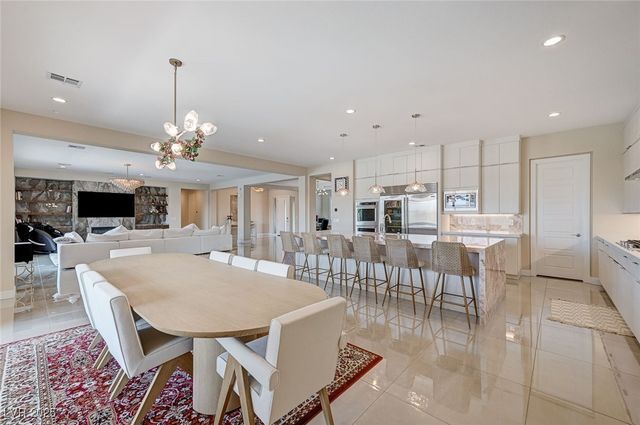 7590 Sky Horse Avenue, Las Vegas, NV 89113