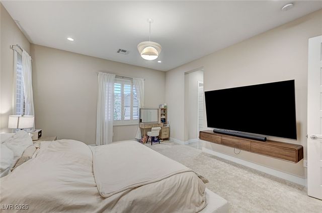 7590 Sky Horse Avenue, Las Vegas, NV 89113