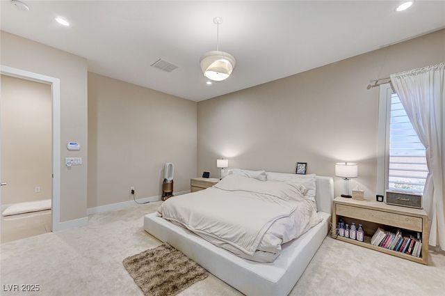 7590 Sky Horse Avenue, Las Vegas, NV 89113