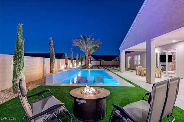 7590 Sky Horse Avenue, Las Vegas, NV 89113