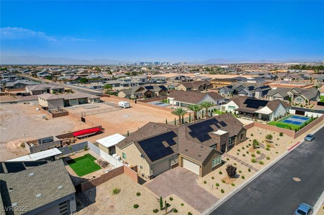 7590 Sky Horse Avenue, Las Vegas, NV 89113