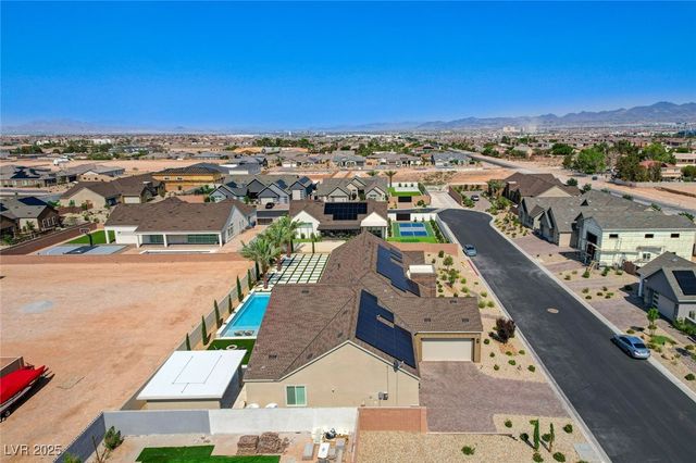 7590 Sky Horse Avenue, Las Vegas, NV 89113