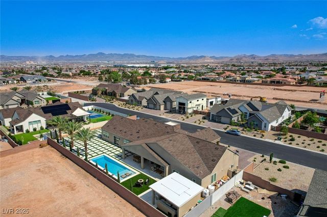 7590 Sky Horse Avenue, Las Vegas, NV 89113