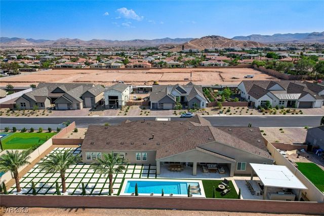 7590 Sky Horse Avenue, Las Vegas, NV 89113