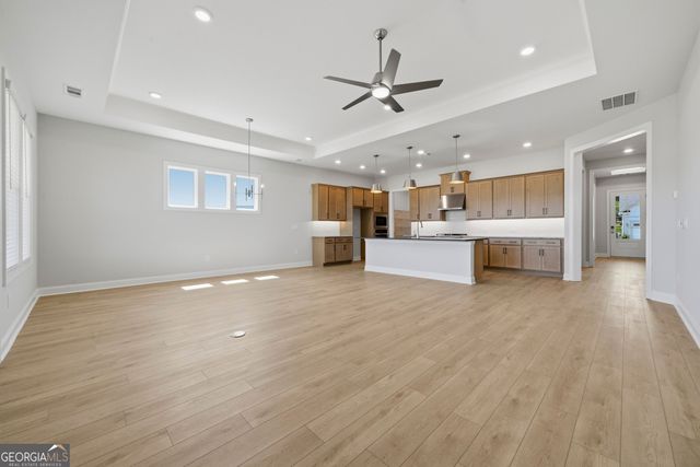 71 Ballyfin Way, Newnan, GA 30263