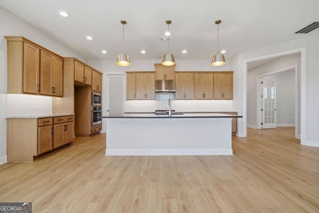 71 Ballyfin Way, Newnan, GA 30263