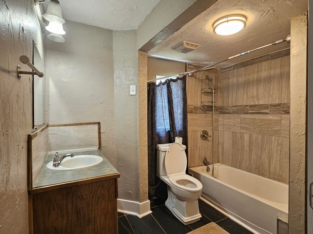 753 N Brown Avenue, Springfield, MO 65802