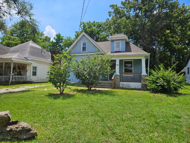 753 N Brown Avenue, Springfield, MO 65802