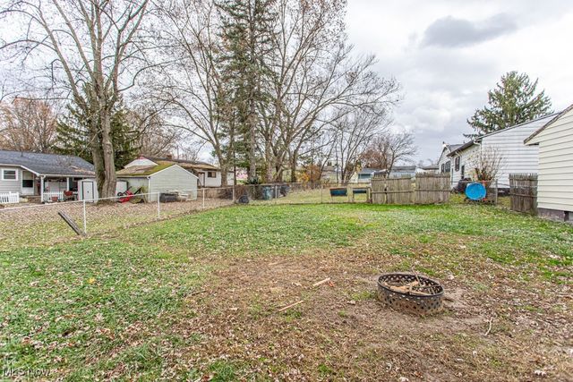 71 Duncan Lane, Youngstown, OH 44505