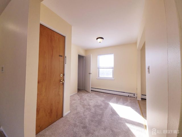 93 Fox Road 2B, Edison, NJ 08817