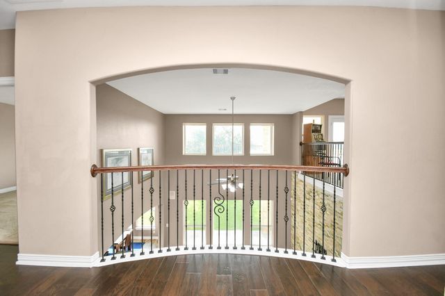 9511 Emerald Lakes Drive, Rosharon, TX 77583