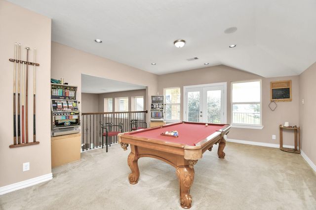 9511 Emerald Lakes Drive, Rosharon, TX 77583