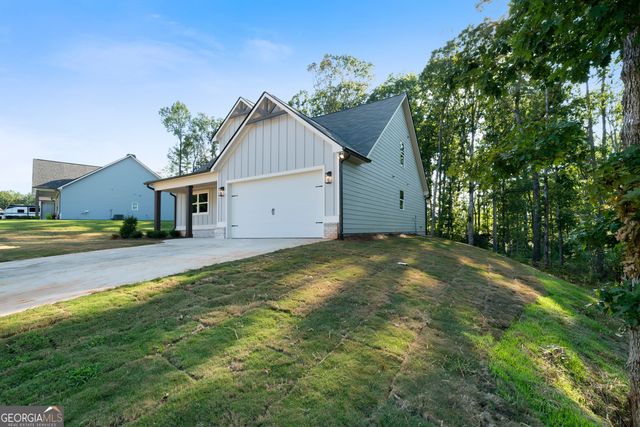 281 Harmony Woods Drive, Dallas, GA 30157