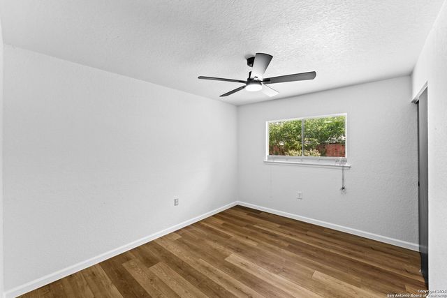 5839 Moores Creek, San Antonio, TX 78233