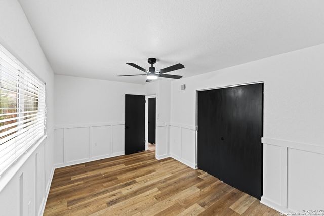 5839 Moores Creek, San Antonio, TX 78233