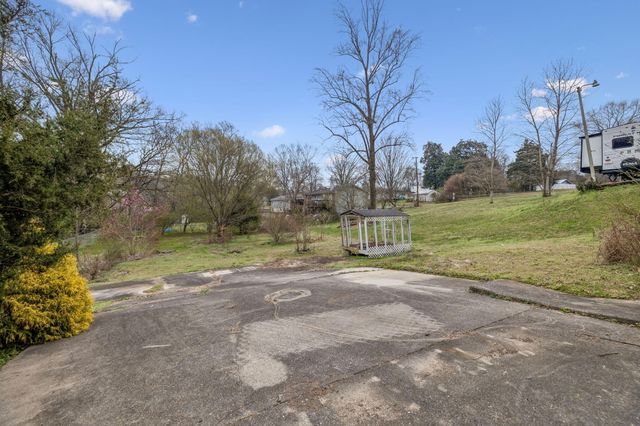 5902 Tyner Lane, Harrison, TN 37341