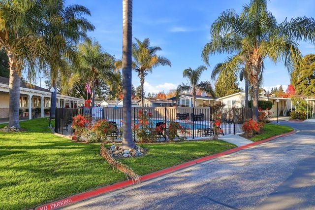 125 N Mary Avenue, Sunnyvale, CA 94086