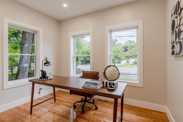 41 Morse Ave, Wilmington, MA 01887