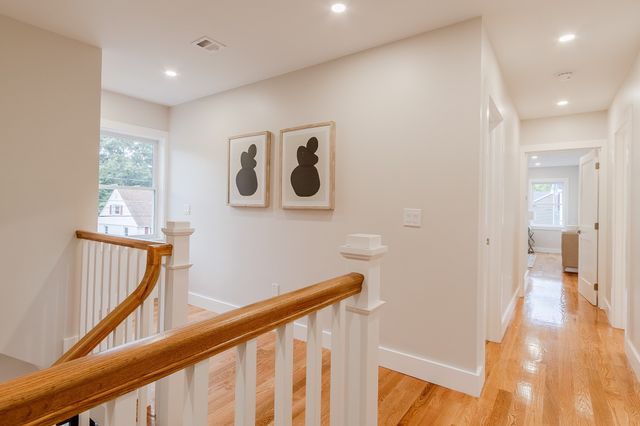 41 Morse Ave, Wilmington, MA 01887