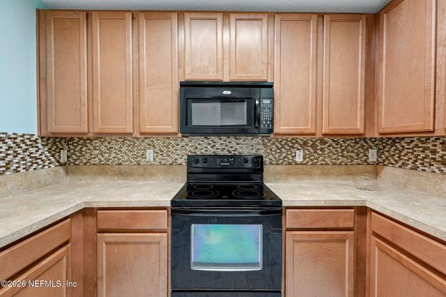 575 OAKLEAF PLANTATION Parkway 1311, Orange Park, FL 32065
