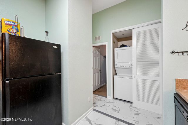 575 OAKLEAF PLANTATION Parkway 1311, Orange Park, FL 32065