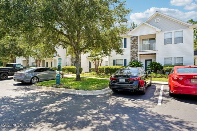 575 OAKLEAF PLANTATION Parkway 1311, Orange Park, FL 32065