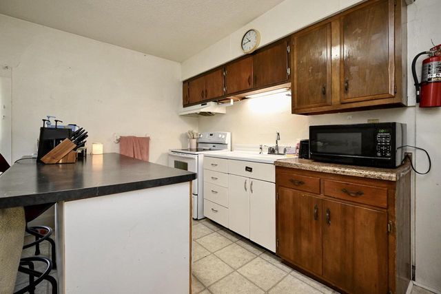 218 5th STREET E, Winona, MN 55987