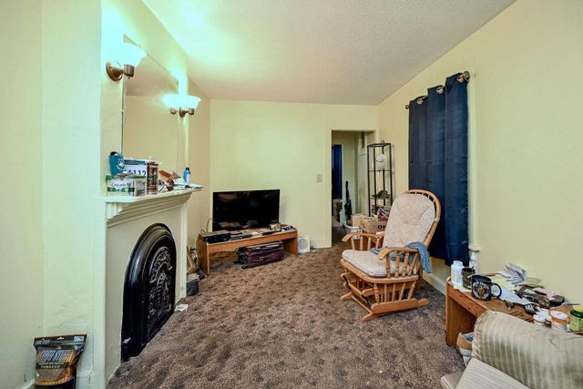 218 5th STREET E, Winona, MN 55987