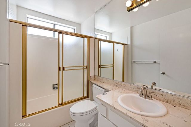 1151 Oakfair, Harbor City, CA 90710