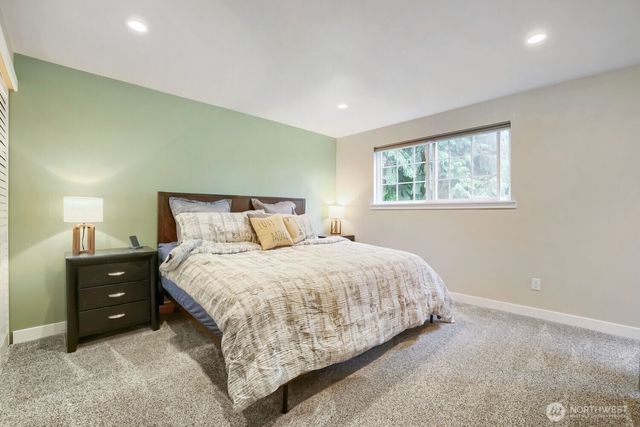 13632 Beverly Park Road, Lynnwood, WA 98087