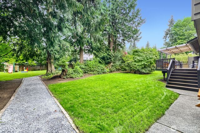 13632 Beverly Park Road, Lynnwood, WA 98087