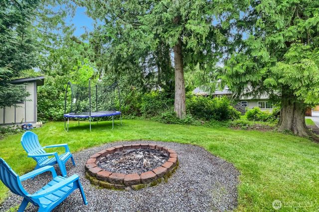 13632 Beverly Park Road, Lynnwood, WA 98087