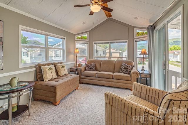 161 Summer Place Drive, Waynesville, NC 28785