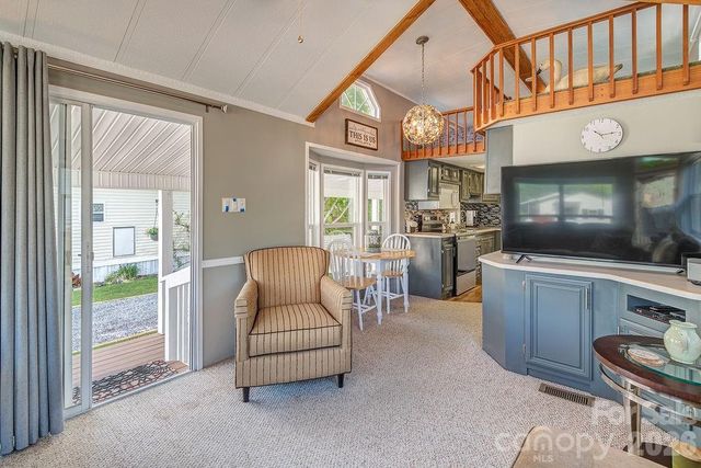 161 Summer Place Drive, Waynesville, NC 28785