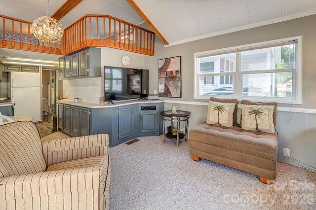 161 Summer Place Drive, Waynesville, NC 28785