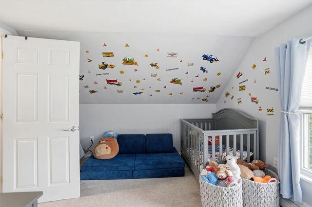 80 Kensington Rd, Weymouth, MA 02188