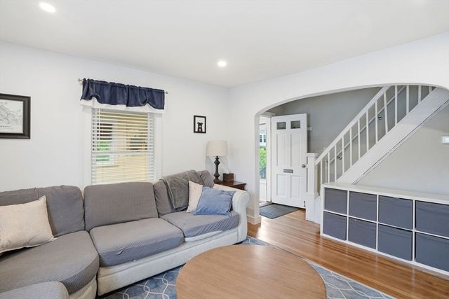 80 Kensington Rd, Weymouth, MA 02188