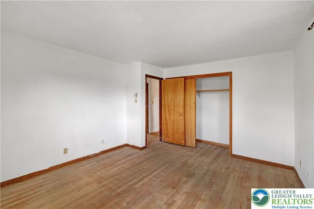 467 W Locust Lane, Lower Nazareth Twp, PA 18064