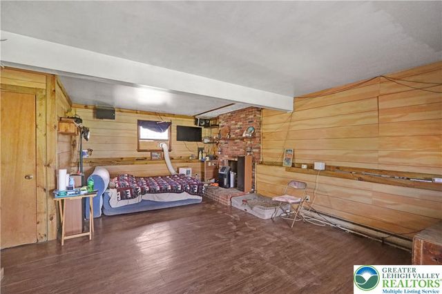 467 W Locust Lane, Lower Nazareth Twp, PA 18064