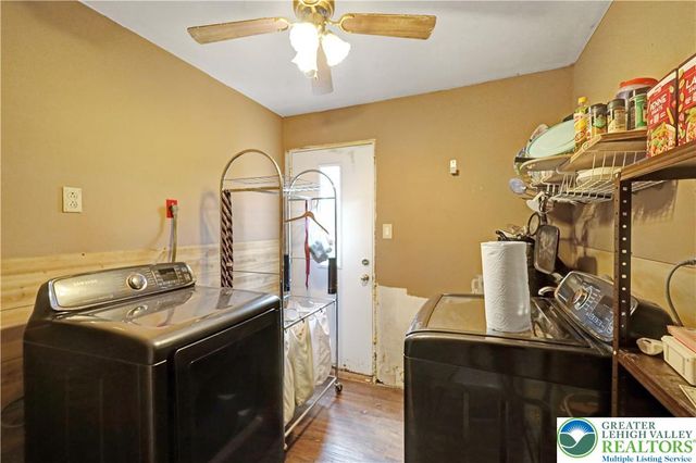 467 W Locust Lane, Lower Nazareth Twp, PA 18064