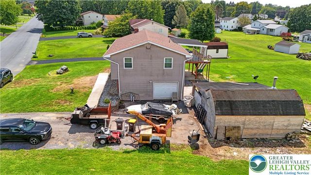 467 W Locust Lane, Lower Nazareth Twp, PA 18064