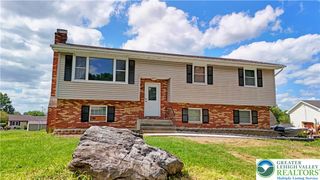 467 W Locust Lane, Lower Nazareth Twp, PA 18064