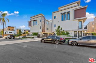 1541 1/2 Hi Point Street, Los Angeles, CA 90035