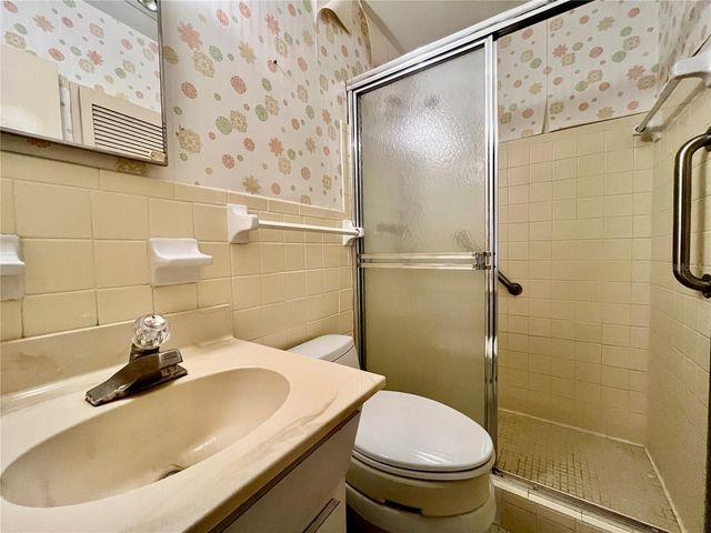 2430 BRAZILIA DRIVE 44, Clearwater, FL 33763