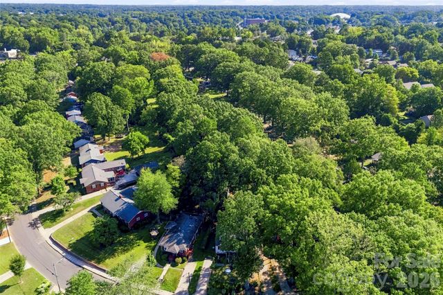 314 Fannie Circle, Charlotte, NC 28205